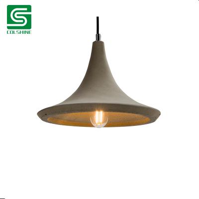Industrial pendant light